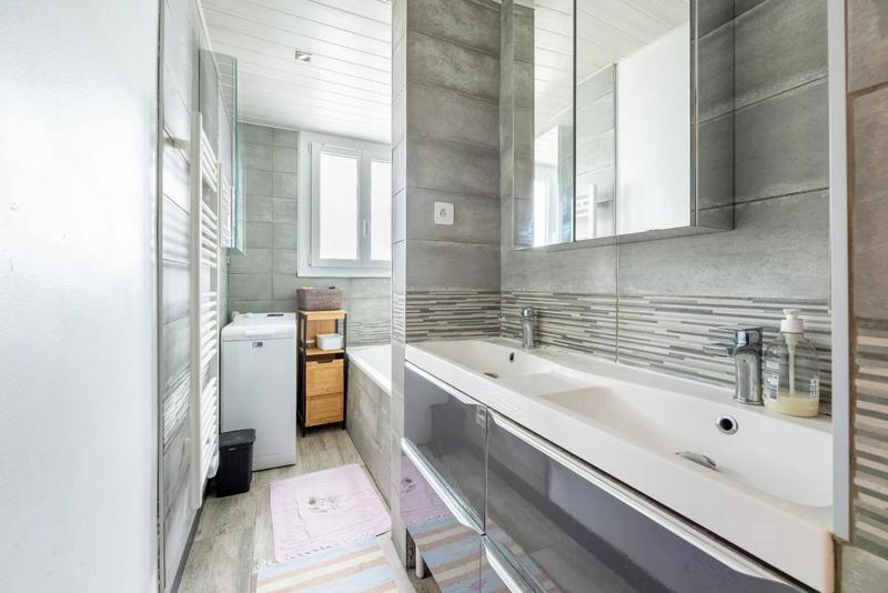 Appartement - 83 m² - 5 pièces