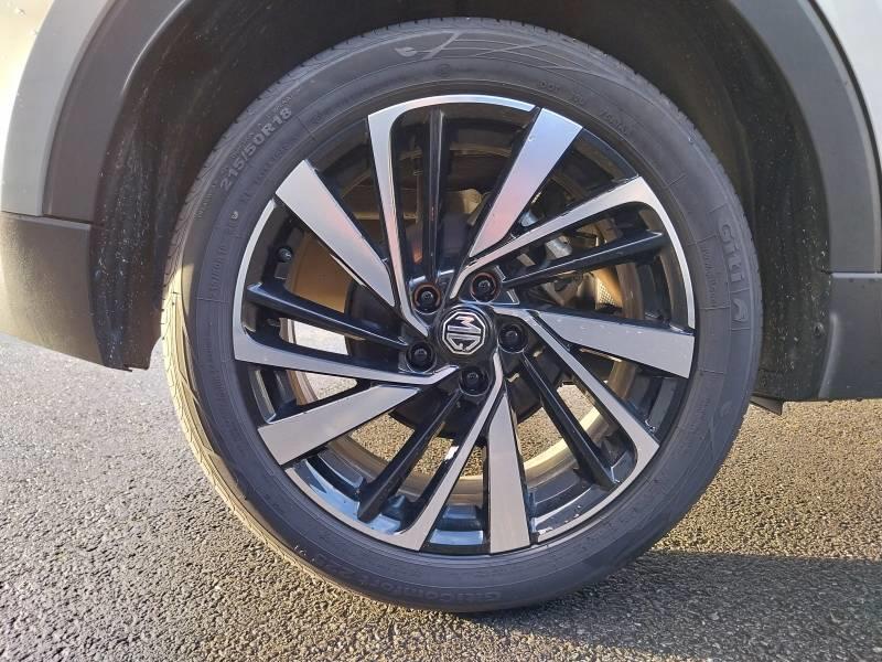 Mg Zs 1.5 l Hybrid+ 197 ch Luxury