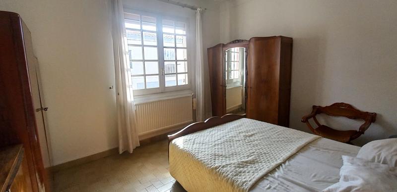 Maison - 180 m² - 7 pièces