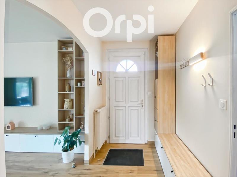 Maison - 137 m² - 7 pièces