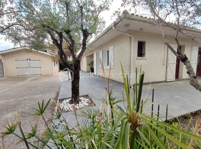 Maison - 231 m² - 8 pièces