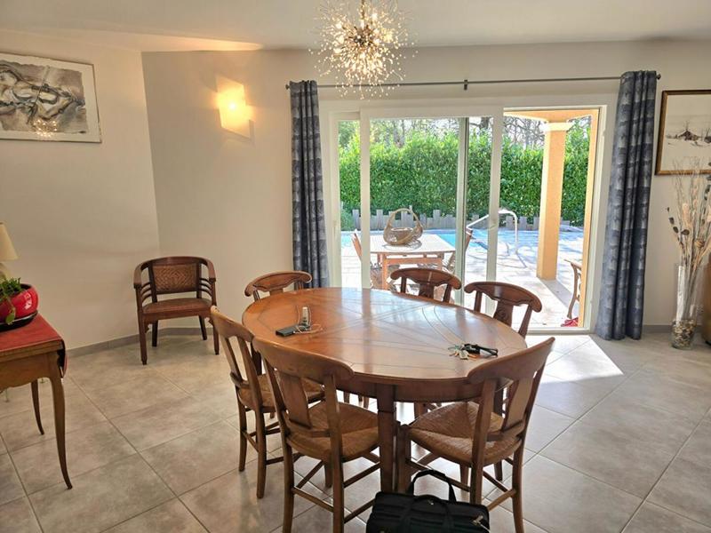 Maison - 146 m² - 5 pièces