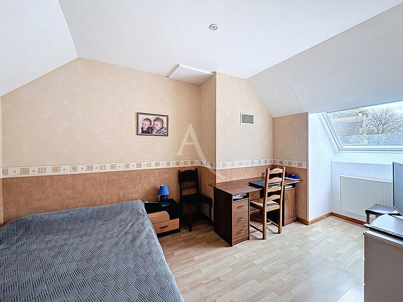 Maison - 104 m² - 6 pièces