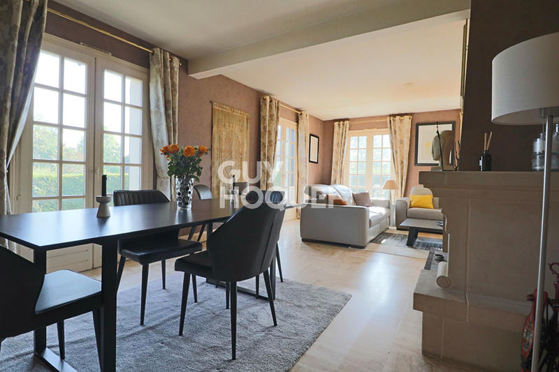 Maison - 188 m² - 6 pièces