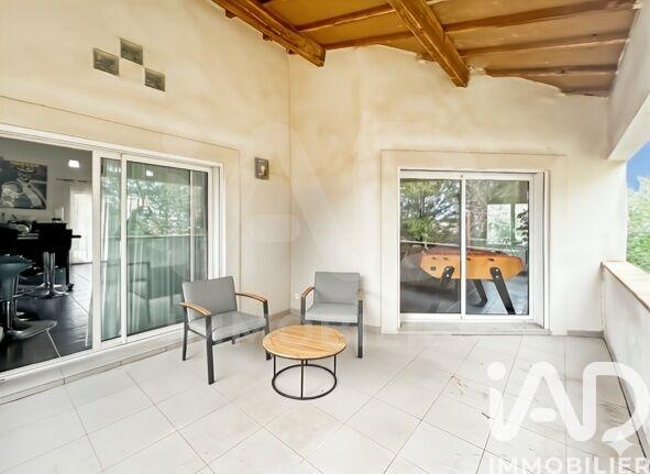 Maison - 183 m² - 6 pièces