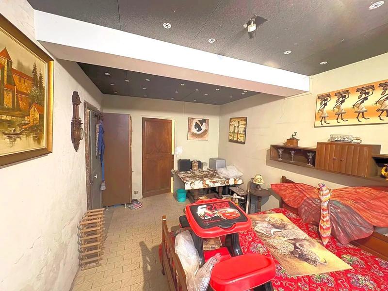 Immeuble - 140 m² - 5 pièces