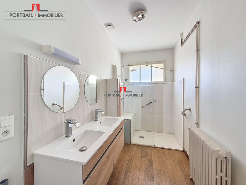 Maison ancienne - 168 m² - 7 pièces