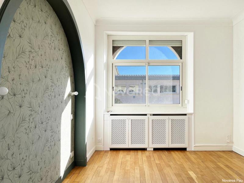 Appartement - 104 m² - 5 pièces