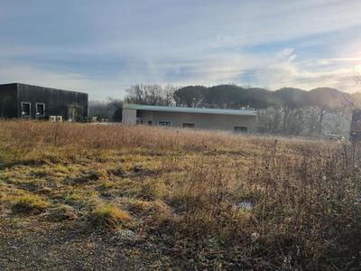 Terrain constructible - 1 069 m²