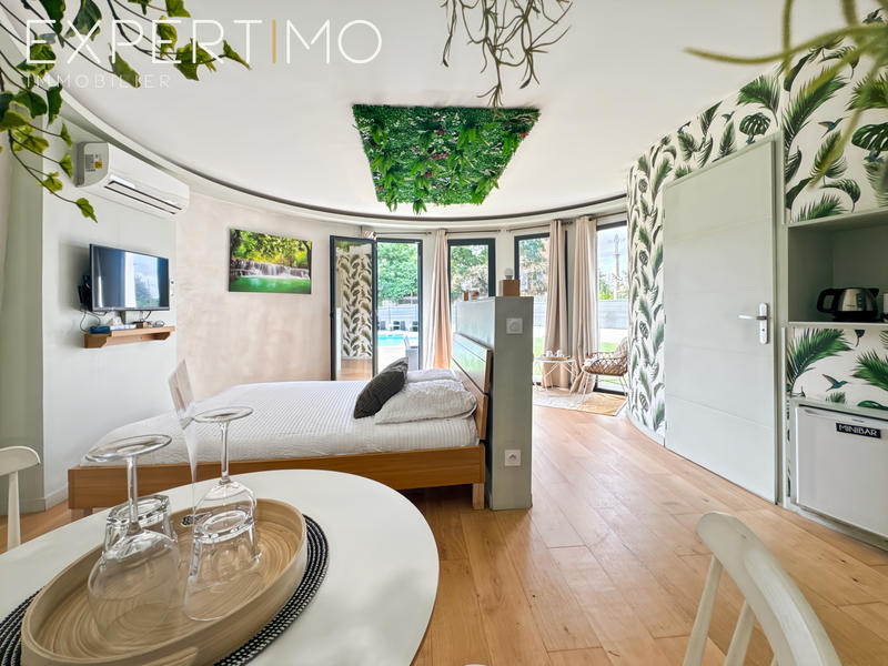 Maison - 180 m² - 5 pièces