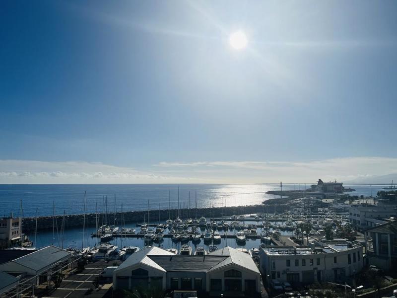 Appartement - 65 m² - 2 pièces