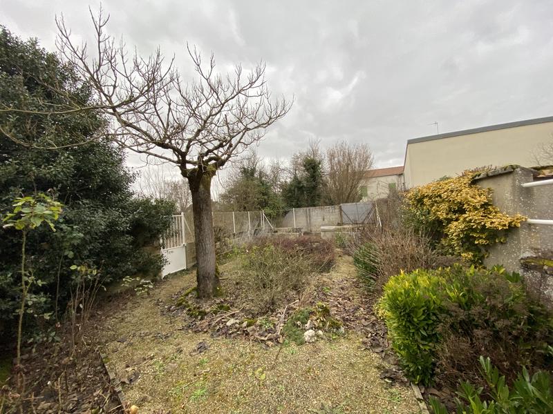 Maison - 100 m² - 8 pièces