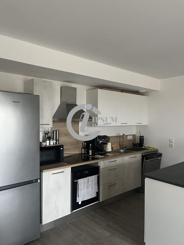 Appartement - 64 m² - 3 pièces