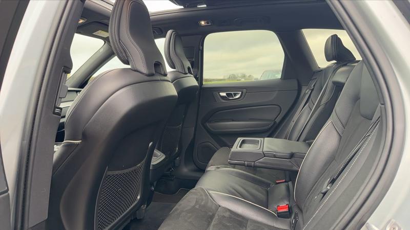 Volvo Xc60 2.0 D4 190 Geartronic8 R-Design