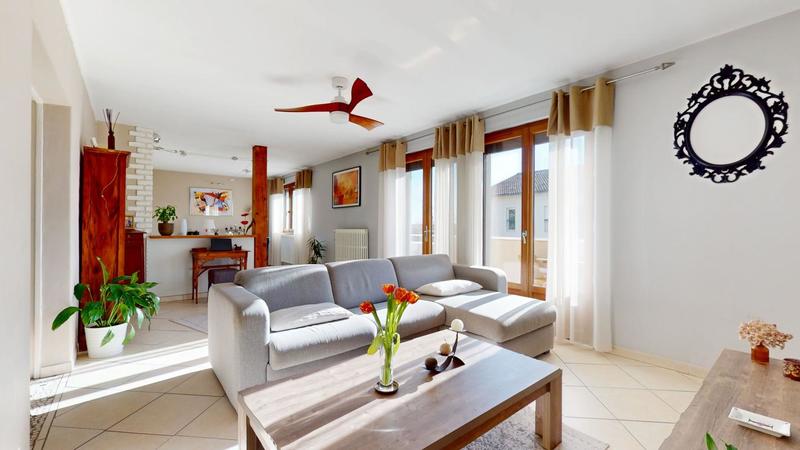 Appartement - 83 m² - 3 pièces