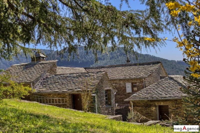 Maison de campagne - 219 m² - 8 pièces