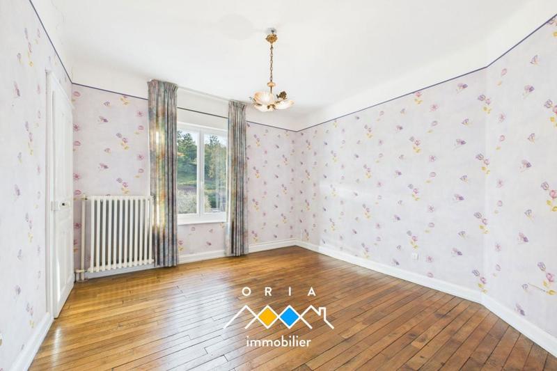 Maison de maîtres - 196 m² - 8 pièces