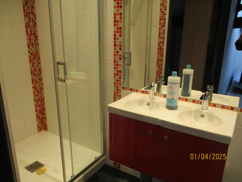 Maison - 200 m² - 7 pièces