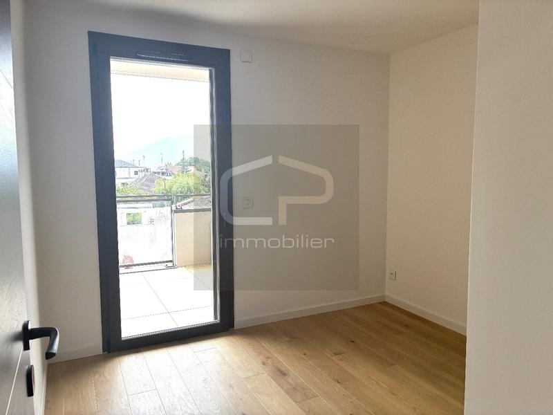 Appartement - 89 m² - 4 pièces