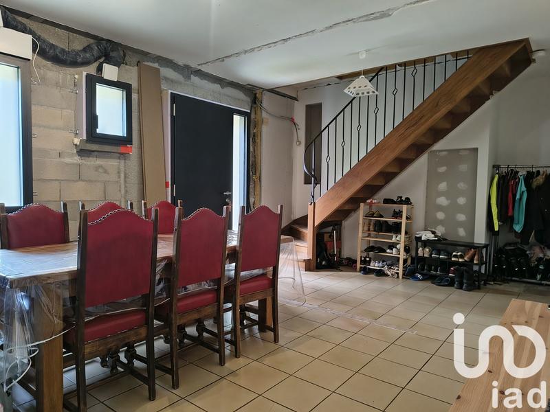Maison - 188 m² - 7 pièces