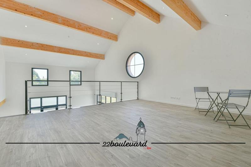 Longère - 318 m² - 10 pièces