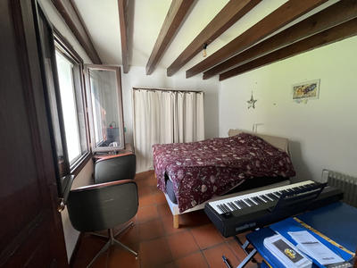 Maison - 205 m² - 8 pièces