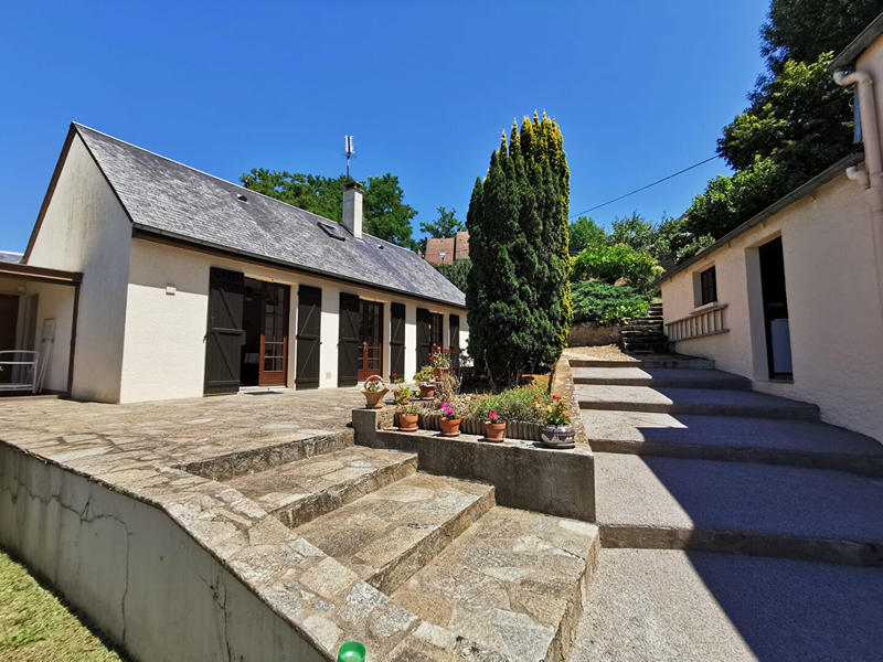 Maison - 131 m² - 6 pièces