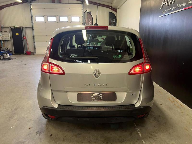 Renault Scénic 1.5 dCi Edc 110 cv Boîte auto Exception