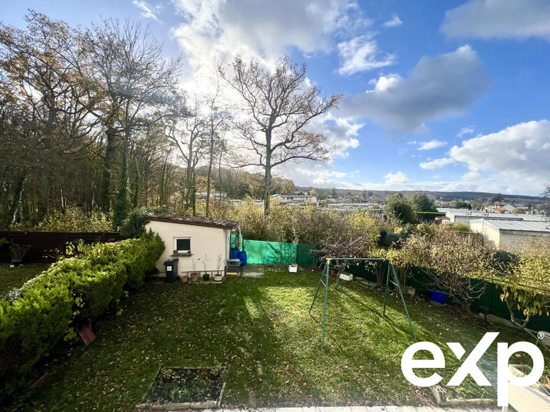 Maison - 96 m² - 6 pièces