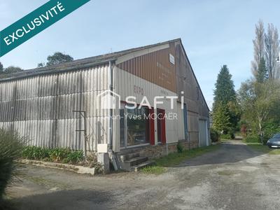 Local commercial - 396 m² - 2 pièces