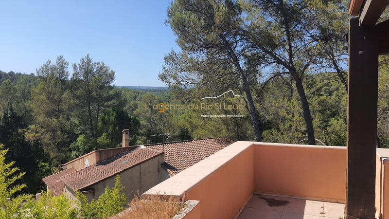 Villa - 166 m² - 6 pièces