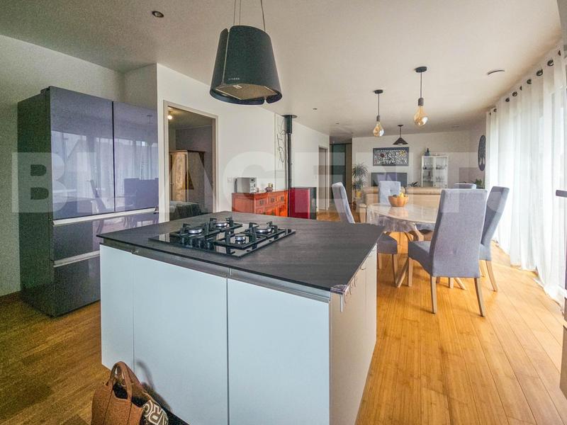 Maison de bois - 99 m² - 4 pièces