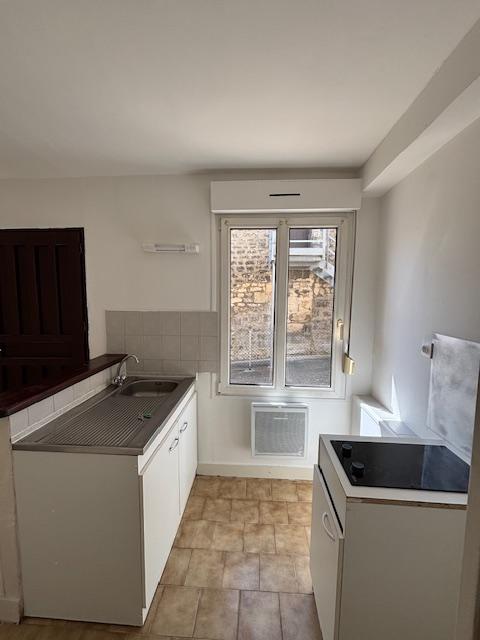 Studio - 19 m² - 1 pièce