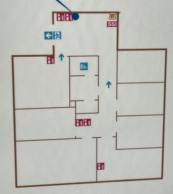 Bureau - 136 m² - 7 pièces