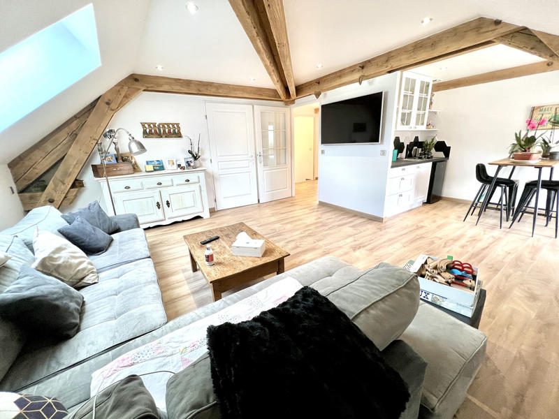 Propriété - 446 m² - 12 pièces