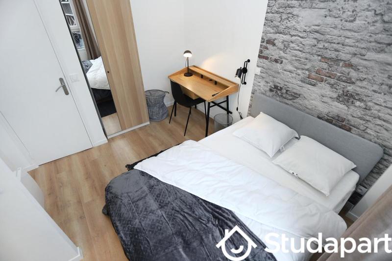 Chambre - 11 m² - 1 pièce