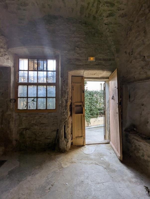 Remise - 110 m² - 4 pièces