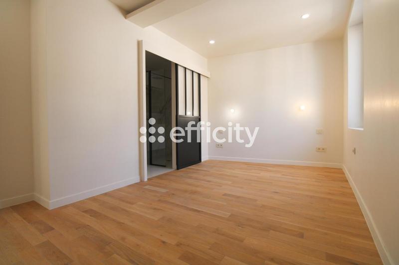 Appartement - 197 m² - 4 pièces