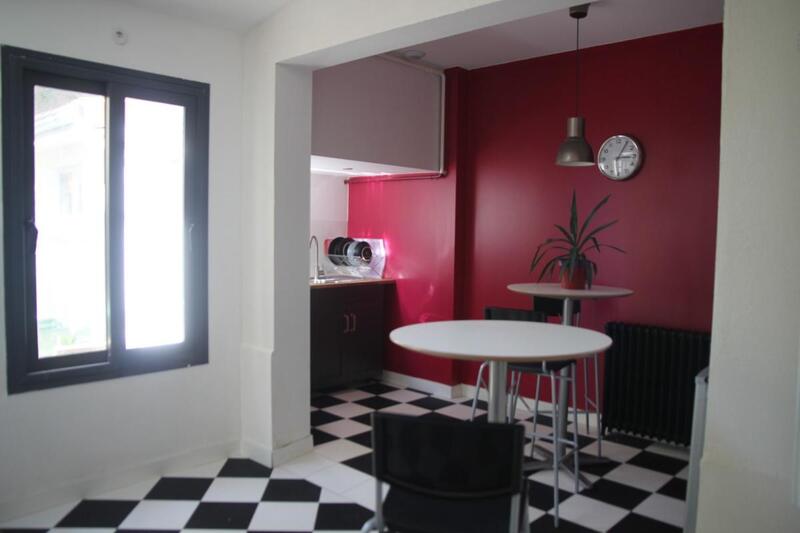 Chambre - 18 m² - 1 pièce