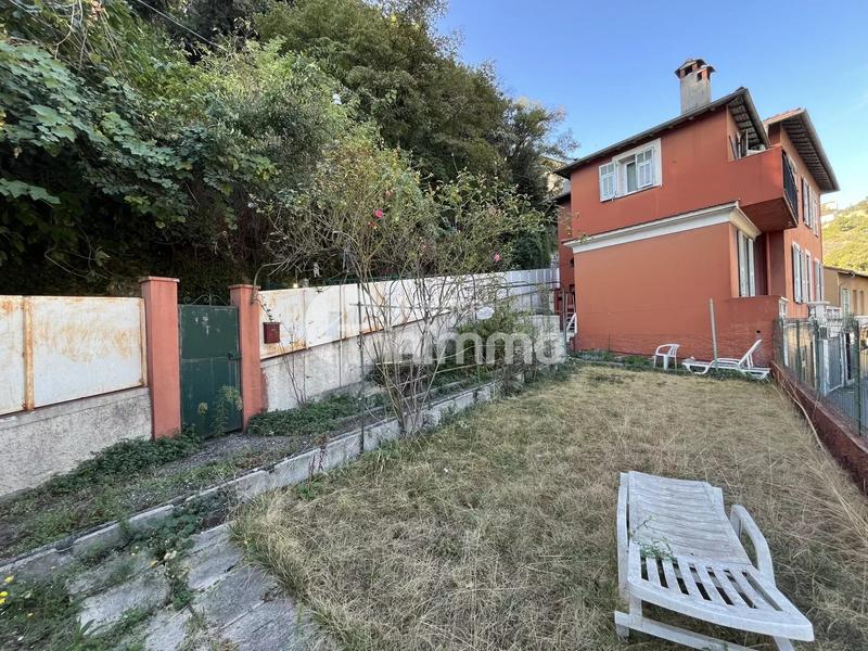 Appartement - 102 m² - 5 pièces