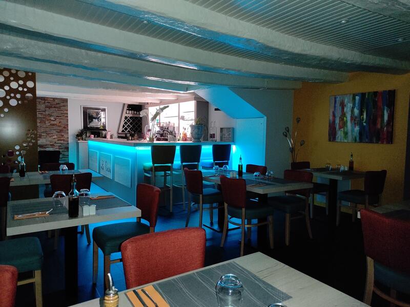 Fonds de commerce - Hôtellerie / Restauration - 220 m²