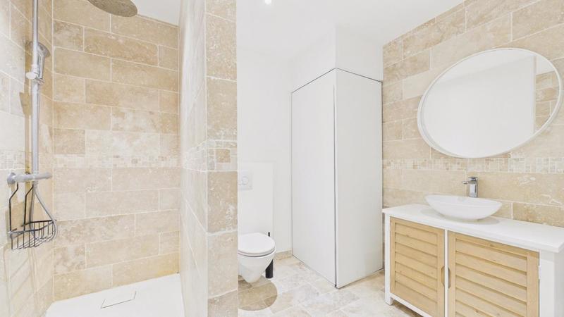 Duplex - 171 m² - 6 pièces