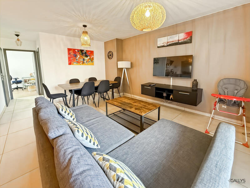 Appartement - 65 m² - 3 pièces