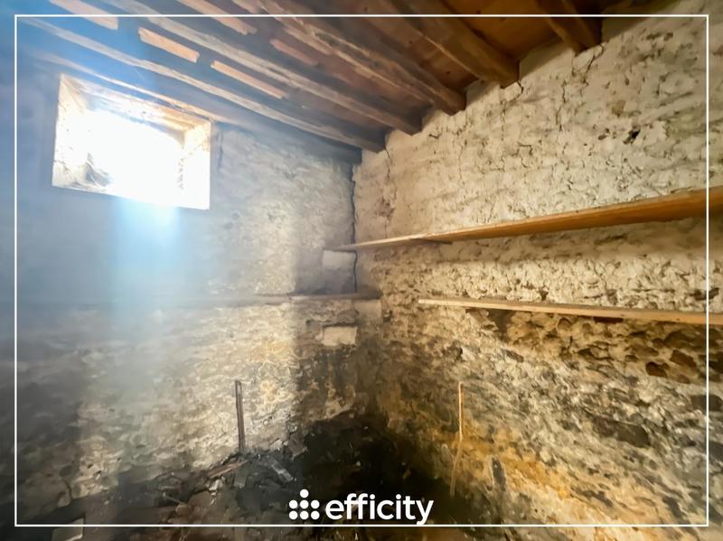 Maison - 111 m² - 2 pièces