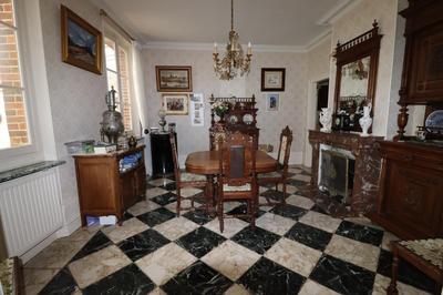 Maison ancienne - 162 m² - 7 pièces
