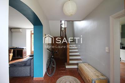 Maison - 140 m² - 5 pièces