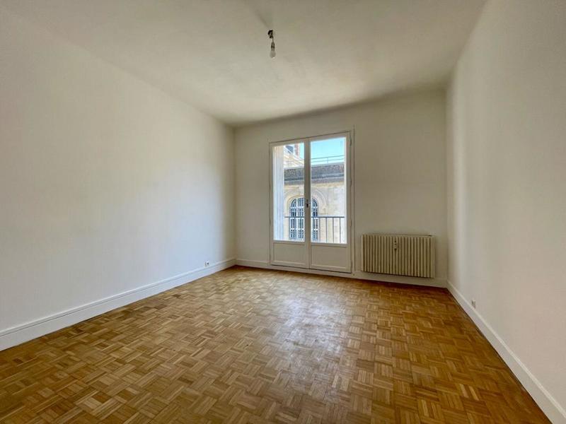 Appartement - 88 m² - 3 pièces