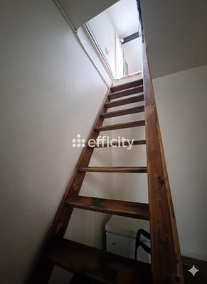 Pavillon - 80 m² - 5 pièces