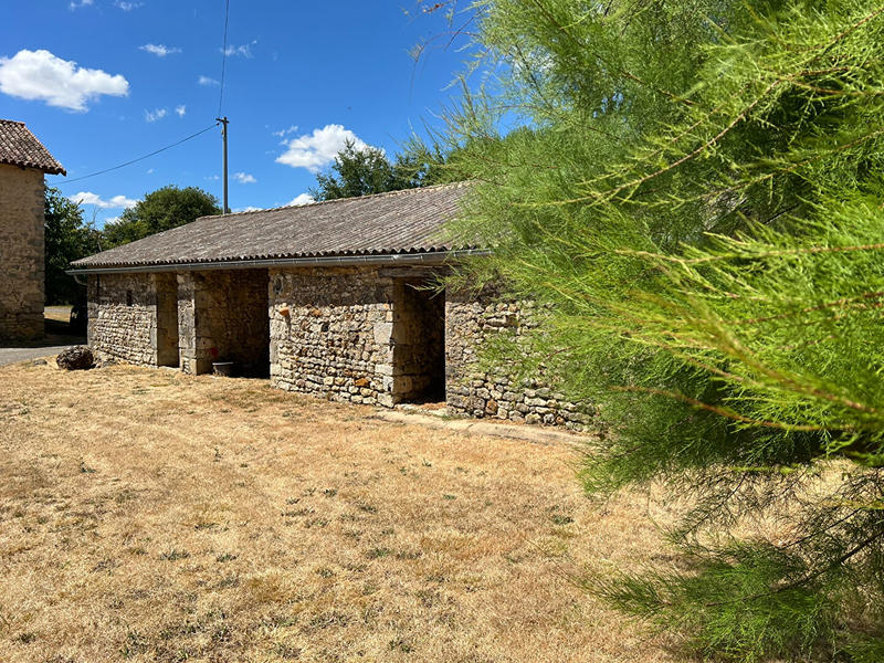 Maison - 185 m² - 9 pièces