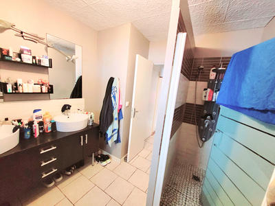 Maison - 180 m² - 6 pièces